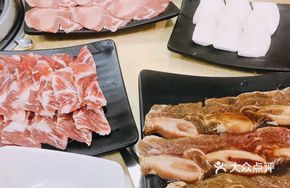 Grilled Steak with Sauce