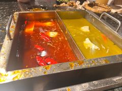 -重庆九记老火锅(广场店)