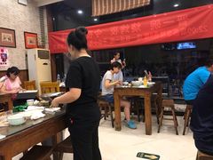 大堂-晋一碗刀削面·特色家常菜(云岗店)