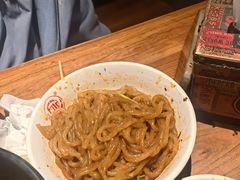 -万记麻辣烫国展总店