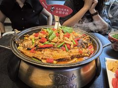 -辣尚瘾·烤鱼·新川菜(牡丹园直营店)
