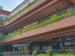 门面-瑞虹新天地月亮湾