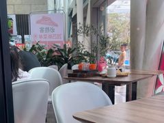 -必胜客(联投东方店)