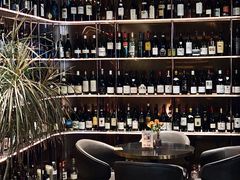 -wineapp葡萄酒餐吧(外滩金融中心店)