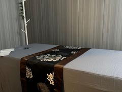 -静 泰养生(黄金城道店)