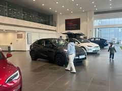 -TESLA 特斯拉(北京南四环中路特斯拉中心)