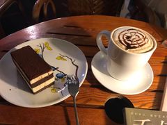 -斯多格书乡(北京大学畅春园店)