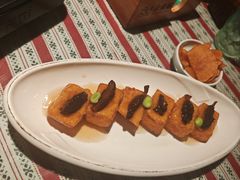 -菌自由丨野生菌火锅特色庭院餐厅(丽江古城店)