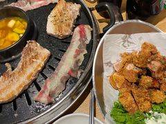 -江南猪肉商会无限续吃(弘大店)