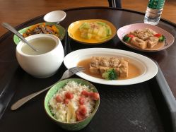 -阁涞玛尊月月子会所(温江店)