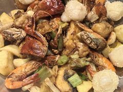 -七欣天香辣蟹火锅(上海银亿滨江店)