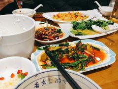 -易老妈蹄花.创于1935(总店)