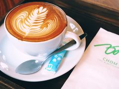 -Chom Cafe and Restaurant