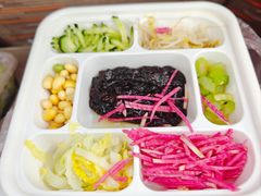 炸酱面-大海碗·炸酱面·烤鸭·京菜(天坛店)