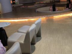 -涨巢·潮玩水疗局