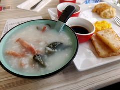 -必胜客(海滨店)
