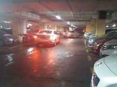 -大润发·停车场