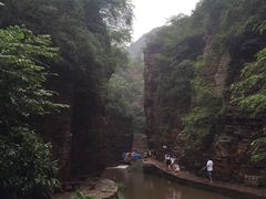 -龙潭大峡谷