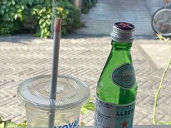 -VOYAGE COFFEE 咖啡烘焙工坊店(798艺术区店)