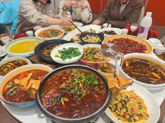 -万重锦·人文川菜馆(骡马市店)