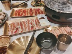 -大呲花丹东海鲜烤肉(梅林店)