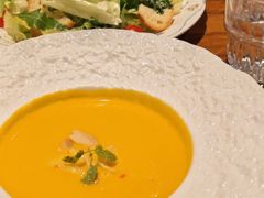 奶油南瓜汤-1886德国汽车餐厅(外滩中央店)