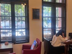 -良友书坊(安徽路店)