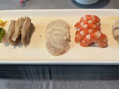 -HOMES上海本帮菜(襄阳公园店)