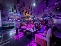-宝岛甲壳虫KTV(蓝天路店)
