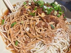 凉面-巴厘龙虾·榜首油焖大虾(洞庭·艺术洋房店)