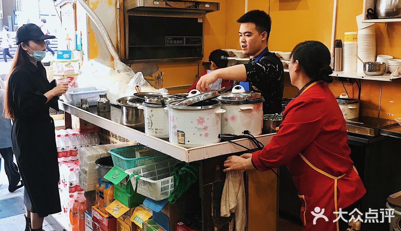 吃面一定要加蛋！这家老字号面庄！值得一吃！