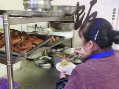 -渝之汇牛肉豌杂面
