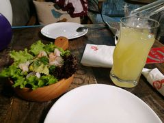 -HIGH FIVE哈福手工汉堡(桂林路店)