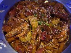 -徐记小怪兽肉蟹煲店(哈西万达金街店)