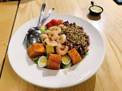 -F+轻食健身赋能空间(中华北路国贸商场店)