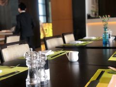 -珠海拱北口岸富华里中海雅高铂尔曼酒店