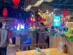 大堂-老滇山寨•云南特色菜•地方菜•民族风情歌舞表演(金碧店)