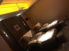 -金色印象·4K影院式足体养生(香榭里店)