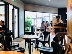 用餐区-星巴克(杭州西湖银泰1F店)