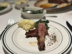-Wolfgang’s Steakhouse 沃夫冈牛排馆(上海白玉兰广场店)