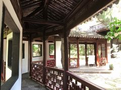 -汇龙潭