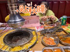 -青瓦炭韩潮烤肉(花园道店)