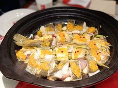 红胡椒香茅大黄鱼-恭喜上堓砂锅焗·海鲜大排档(闵行龙湖店)