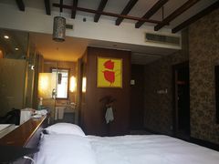 -中铁花水湾温泉酒店(大邑店)