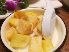 酸奶拌芒果-老滇山寨•云南特色菜•地方菜•民族风情歌舞表演(金碧店)