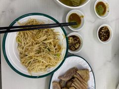 -第一家桐坑粿条·特色笋粿鸭杂汤·海南鸡饭(珠江路店)