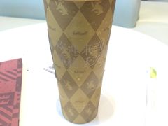 -奈雪的茶(优特汇店)