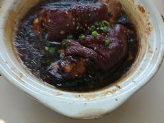 -老码头黑皮肘子锅包肉(文政街店)