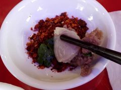 -谢老五跷脚牛肉·非遗传承店