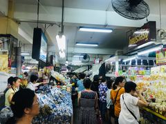 -瓦洛洛传统市场